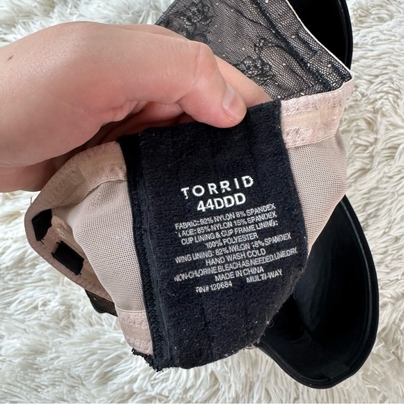 Torrid Sensuous Bra Collection Black Lace Strapless Bra Size 44DDD - Picture 5 of 6
